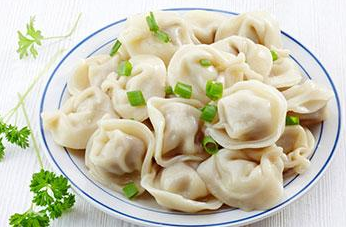 怎么煮餃子才能讓餡熟透，又不會(huì)煮破皮？
